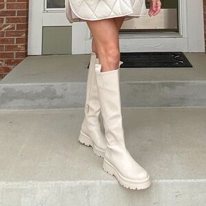 Stradivarius Cream Winter Boots
